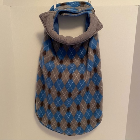 Petco set of 2 reversible fleece dog coats green/ red plaid & blue/Gray argyle - Picture 9 of 14